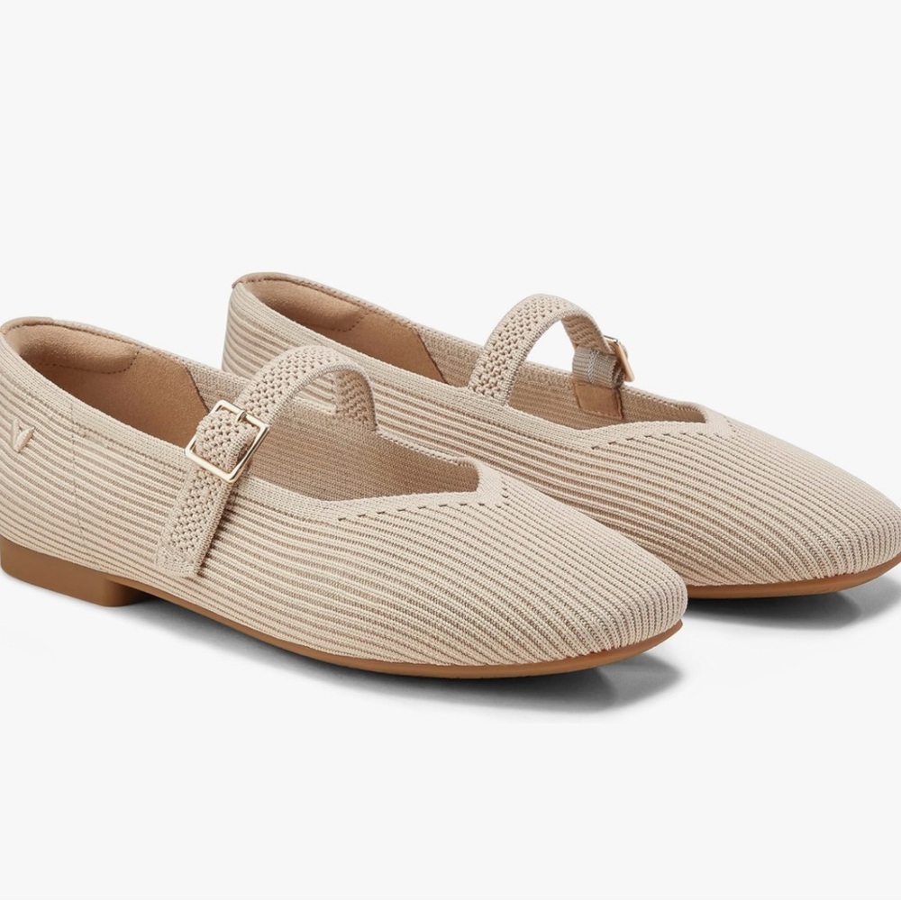 Vivaia Cream Flats for Women